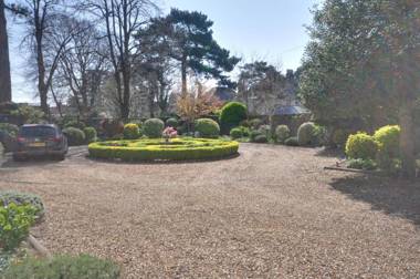 Somerville Coach House 4