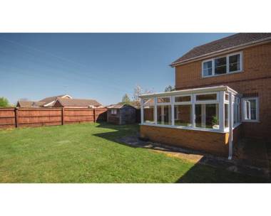 Rider Gardens Holiday House