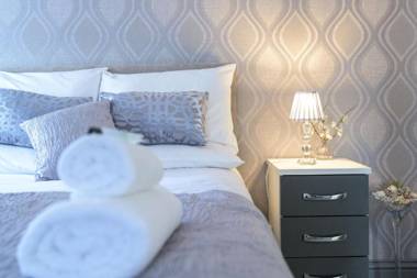 The Quayside Apartment Hotel