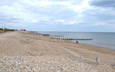 11 Shorecroft Aldwick