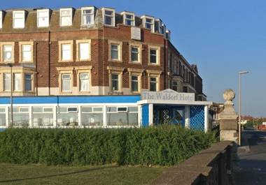 The Waldorf - Near Pleasure Beach & Sandcastle