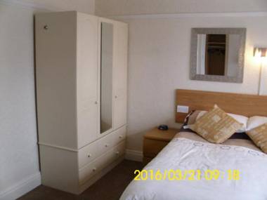 Seaforth Guest House - Pleasure Beach