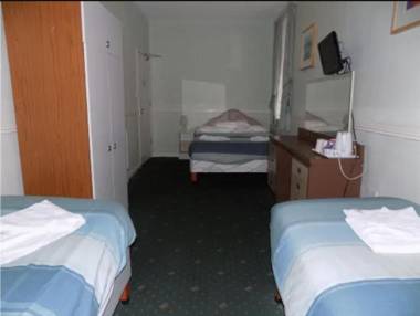 The New Osterley Hotel