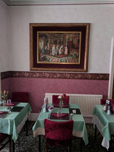 The New Guilderoy Hotel