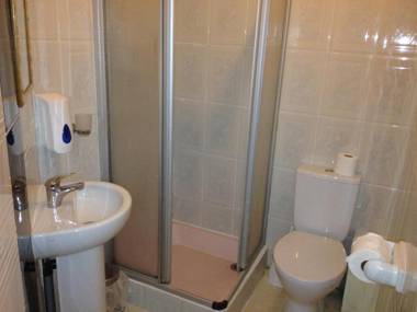 Hello Roomz - Pleasure Beach