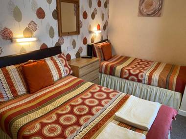 Clifton Private Hotel