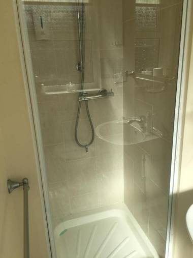 Four Seasons Guest House