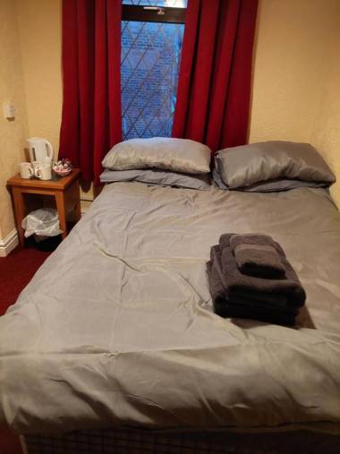 Leatham Park Guest House