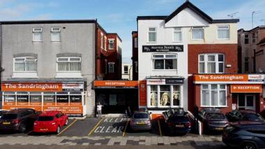 The Sandringham Court Hotel & Legends Public Sports Bar