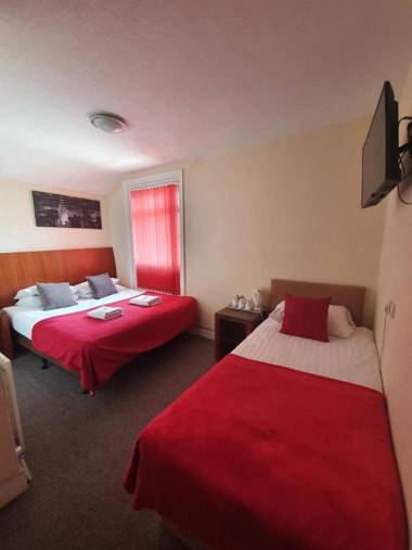 Las Palmas Hotel by the Sea