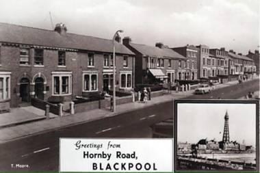 Hornby Villa 4*B&B Couples & Families Only