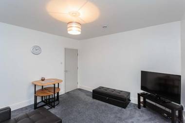 Cherry Property - Apple Suite