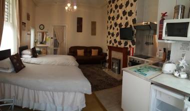 Norwyn Court Holiday Apartments