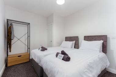 Kings Court Modern Aparthotel Town Centre - Blackpool Resort Collection