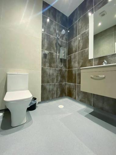 Mayfair Suite Sasco Apartments 