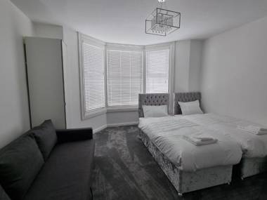 Granada Apartments at Pleasure Beach