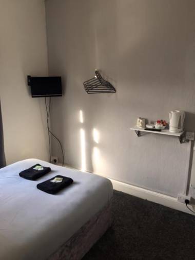 MyRoomz Seaview Hotel