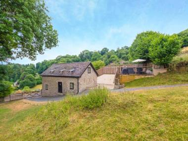 Bishop's Castle Barn
