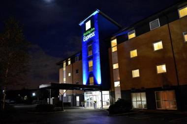 Holiday Inn Express Birmingham Star City an IHG Hotel