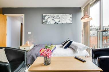 AJY Birmingham City Centre Viva Apartment