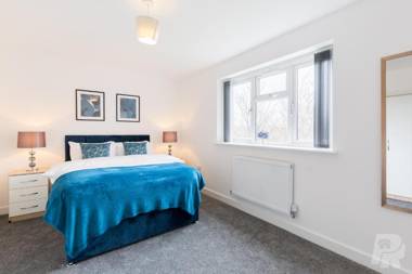 Birmingham Estate III By Prime Stays