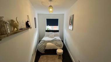 Large 6 bedroom house in Smethwick