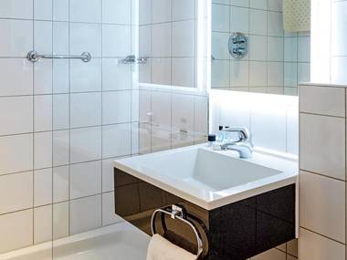 PARK INN BY RADISSON BIRMINGHAM WEST