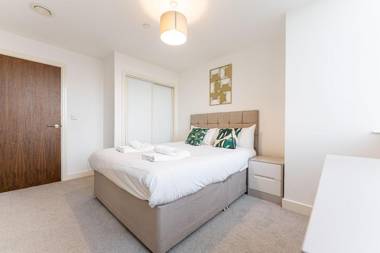 Seven Living Broadway Residences - Free Parking