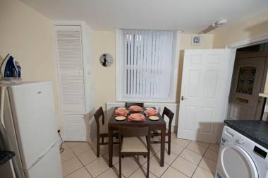 Marley Mansion Apartments - Borough