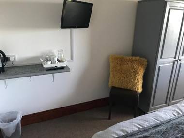 The Coach and Horses