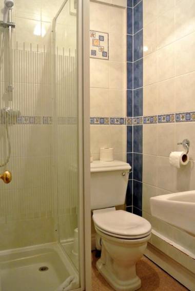 Fairlawns Guest House