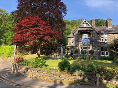 Mary's Court Guest House - Mairlys