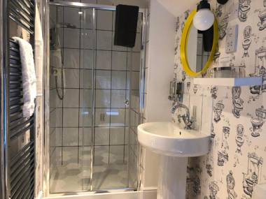 Summerhill Guest House