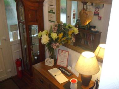 Oakfield Guest House