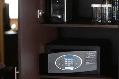 Holiday Inn Belfast an IHG Hotel