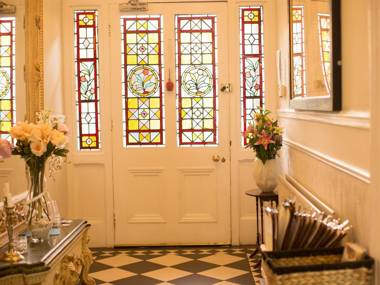 Maryville House Tearooms & Boutique B&B