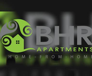 Excellent Location -Central Belfast - Parking - 4 Beds