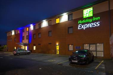 Holiday Inn Express Bedford an IHG Hotel