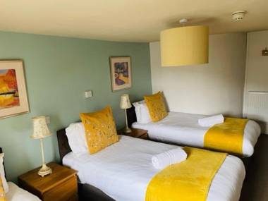 Prince Llewelyn Hotel