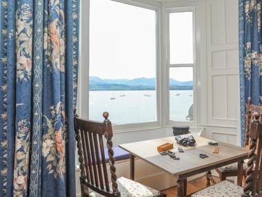 Gadlys House - Waters Edge