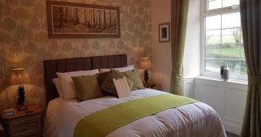 Ensuite Bed And Breakfast Rooms At The Ring Pub