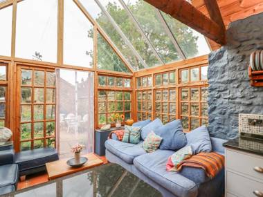 King Charles Cottage