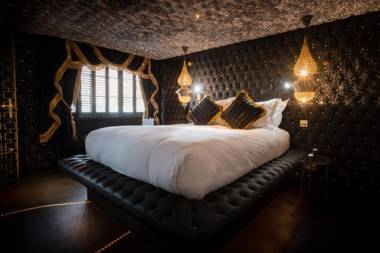 Crazy Bear Beaconsfield