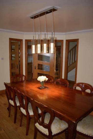 Kelpies Serviced Apartments Kavanagh- 5 Bedrooms