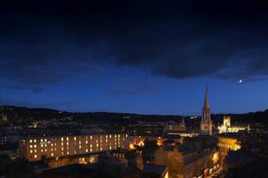 DoubleTree by Hilton Bath