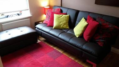 The Bath House Apartments - Free 1st breakfast - FREE parking