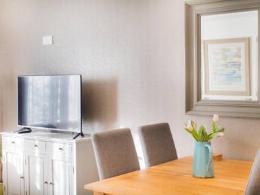 Henge House Bluestone Apartment