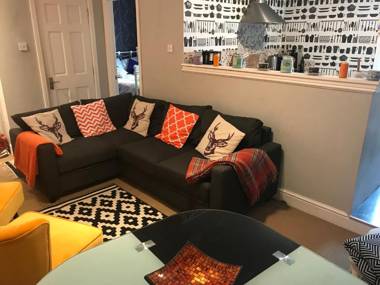 Central city 1 bed apartment