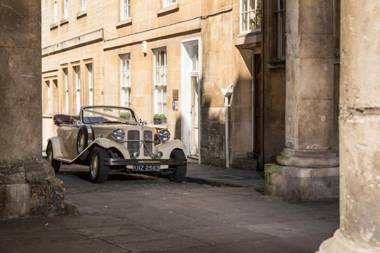 Abbey Mews in the heart of Bath