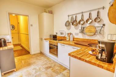 Freedom Stays Bath - Lorne House